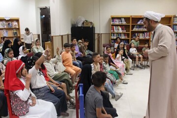 برگزاری ویژه‌برنامه جشن میلاد پیامبر اکرم(ص) و امام جعفر صادق(ع) در کتابخانه عمومی وحدت ابهر