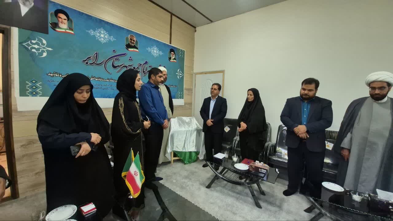 برگزاری آیین رونمایی از کتاب «ایلماه؛ دختر ایل» در رابر
