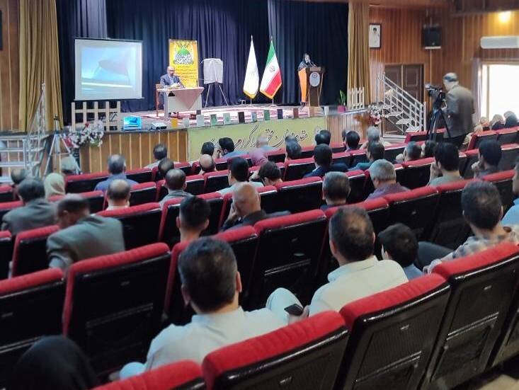 کتاب «ابدیت سمفونوسو» در اردبیل رونمایی شد