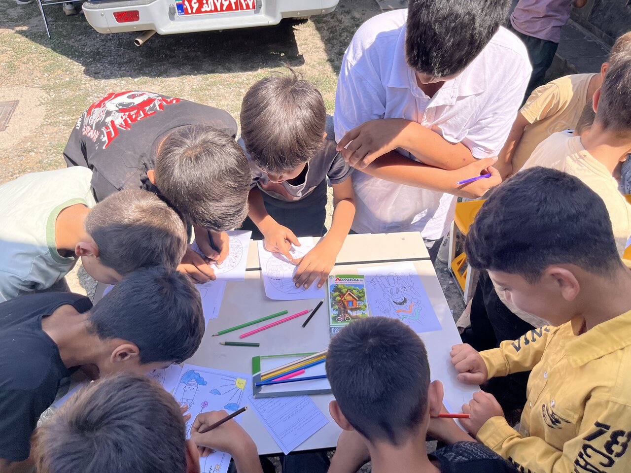اعزام کاروان کتابخوانی «هم‌خوان» به روستای عشایرنشین «باوان»