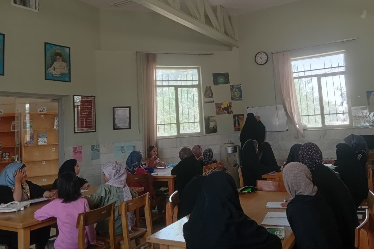 کتابخانههای عمومی استان مرکزی، میزبان برنامههای فرهنگی و آموزشی شدند