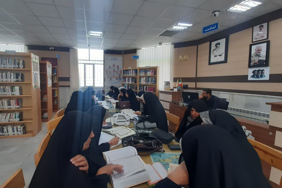 کتابخانههای عمومی استان مرکزی، میزبان برنامههای فرهنگی و آموزشی شدند