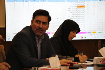 بررسی وضعیت تجهیزات کتابخانه‌ای کتابخانه مرکزی اراک