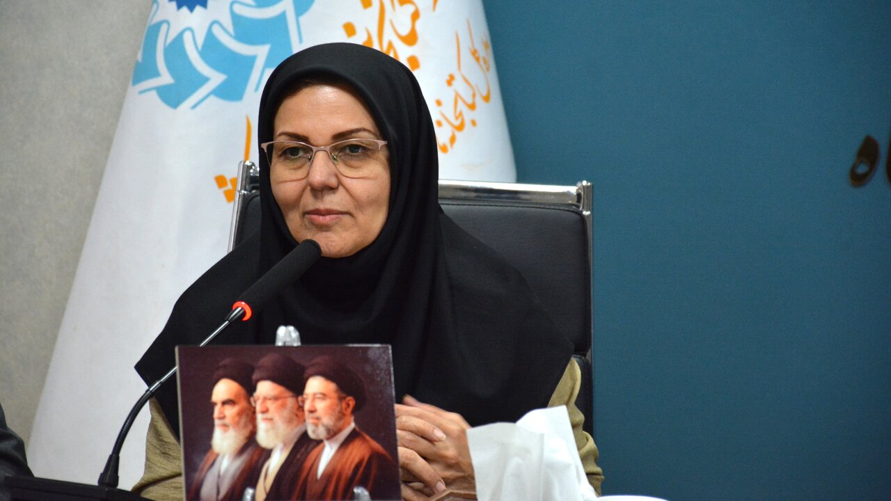 شعر، پیونددهنده نسل‌ها و حافظ هویت فرهنگی کرمانشاه