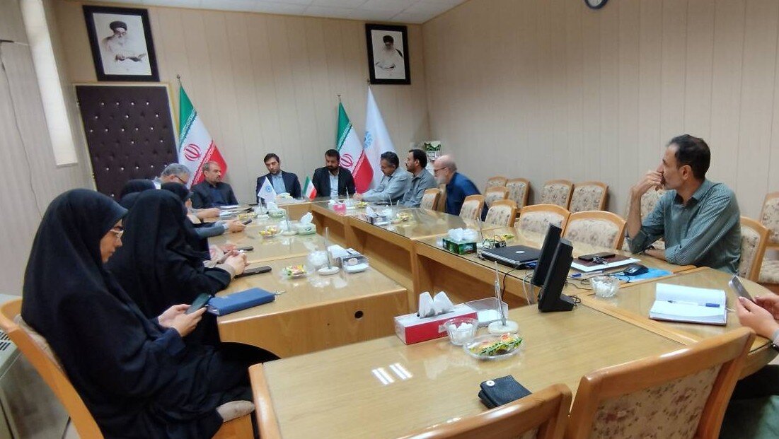 ایران به روایت رهبر شهید؛ پیوند پیشرفت با هویت تاریخی و تمدنی
