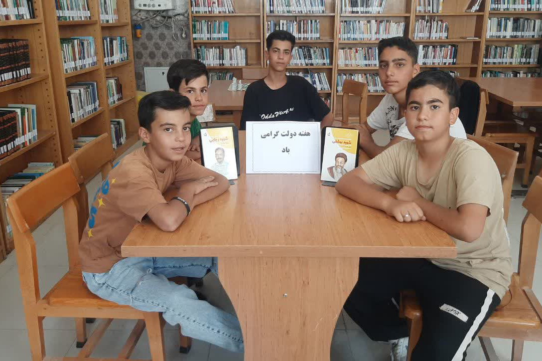 روایت روزهای فرهنگی و کتابخوانی در پیشخان اندیشه روستای چهرقان
