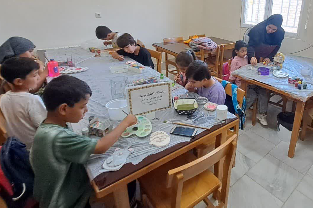 کتاب، فرهنگ و آموزش در کتابخانه شهدای قورچیباشی