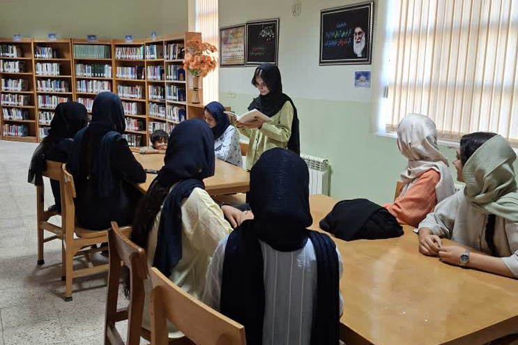تابستانی سرشار از مطالعه و خلاقیت در کتابخانه شادروان محمودی میلاجرد