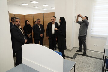 افتتاح کتابخانه طالقان