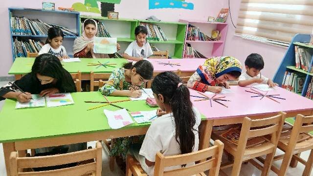 روایت تابستانی پر از کتاب، هنر و لبخند در کتابخانه‌های عمومی رودبار جنوب و جازموریان