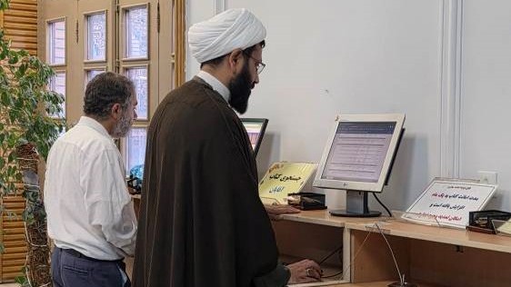 گامی بلند برای تقویت منابع تخصصی و توانافزایی کتابداران خوزستان با همراهی آستان قدس رضوی