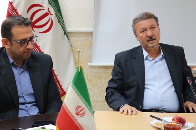 حضور مشاور عالی وزیر فرهنگ و ارشاد اسلامی در کتابخانه مرکزی سمنان؛ تأکید بر توسعه فضاهای نوین کتابخانه‌ای و ارتقای فرهنگ مطالعه