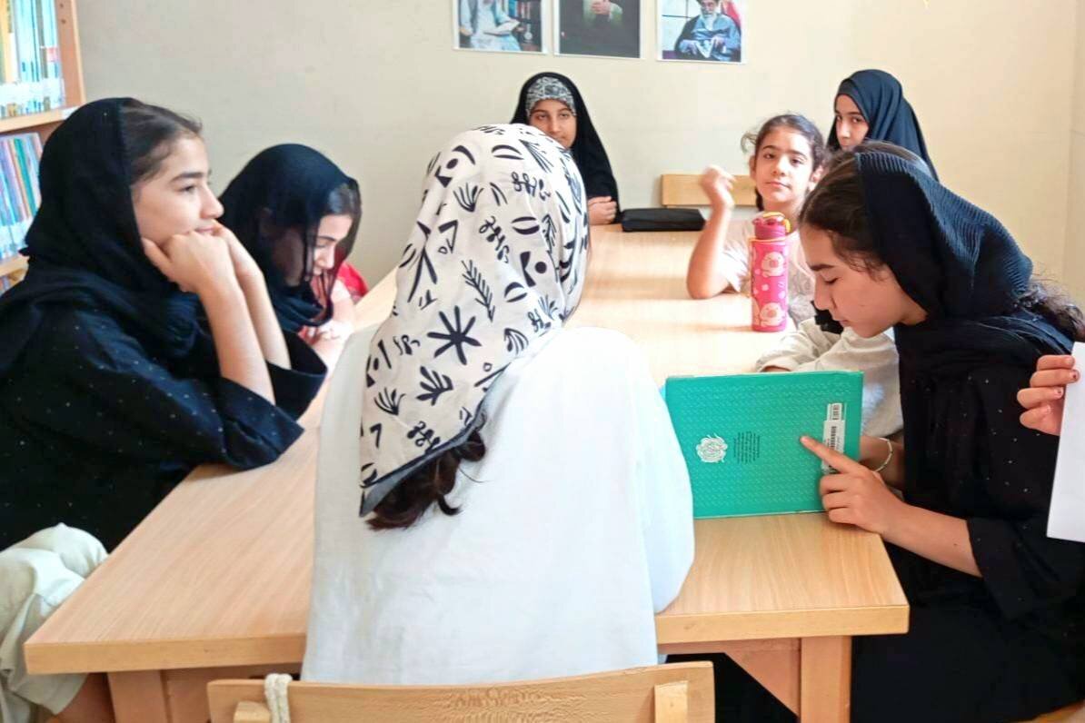 کُردآباد با برنامه‌های فرهنگی به استقبال هفته وحدت رفت