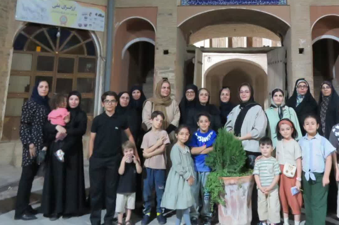 «دختران تمدن‌ساز»؛ پیوند ادبیات کهن با فرهنگ ایرانی ـ اسلامی در نراق