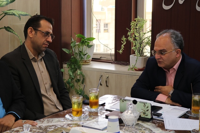 رئیس سابق اداره کتابخانه‌های عمومی شهرستان سمنان تکریم و سرپرست جدید معرفی شد