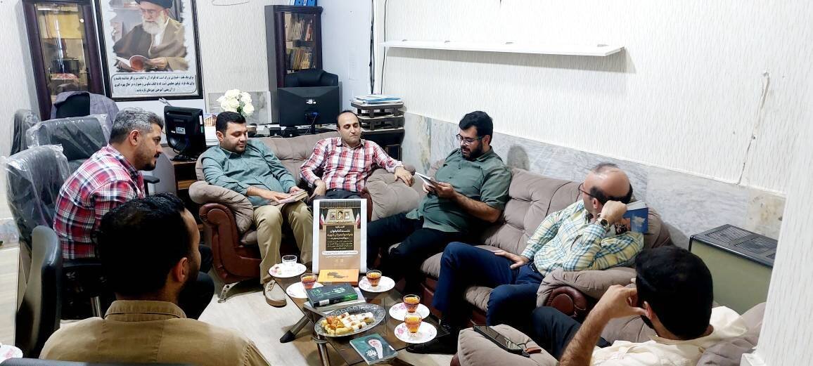 نشست کتابخوان «به یاد دولتمردان شهید» در کتابخانههای عمومی مازندران برگزار شد