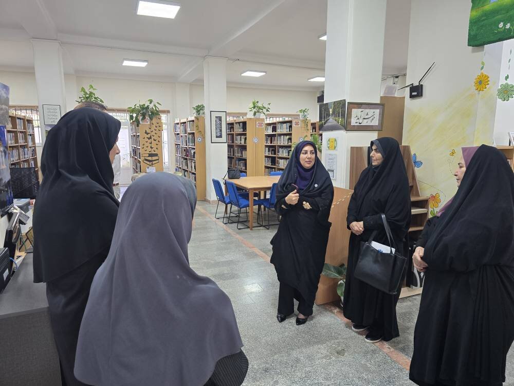 هر کتابخانه می‌تواند پایگاه فرهنگی در شهر باشد