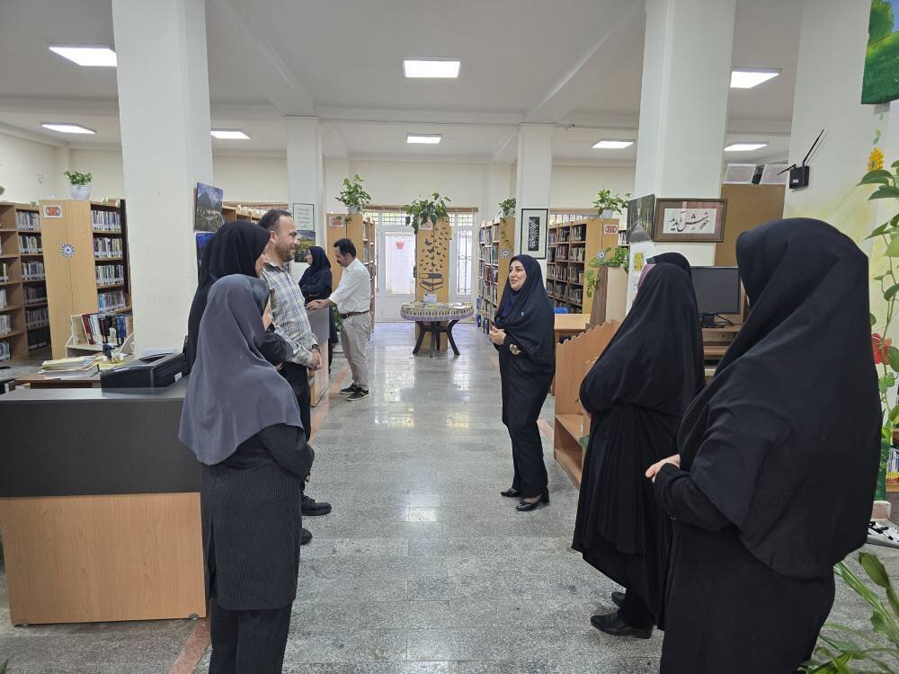 هر کتابخانه می‌تواند پایگاه فرهنگی در شهر باشد