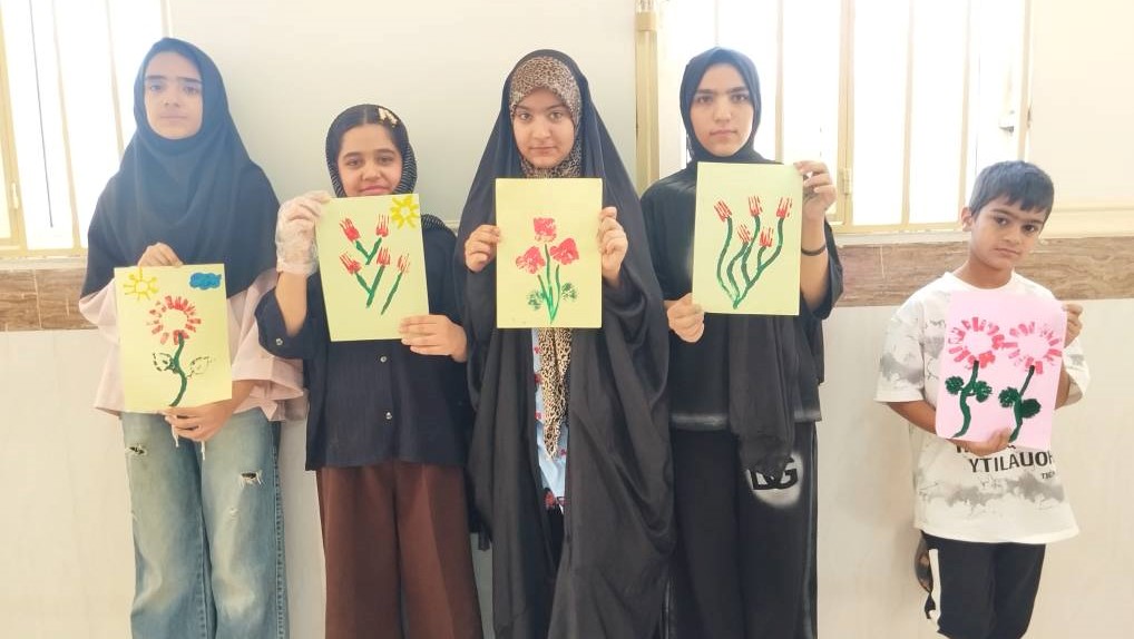 برگزاری کارگاه «چاپخانه کوچک کتابخانه» در کتابخانه عمومی شهدای دهکده شهرستان حمیدیه