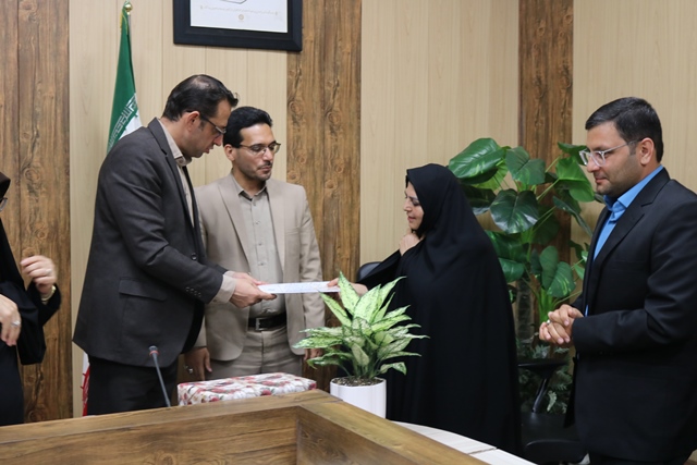 همدلی و همکاری، لازمه پیشبرد اهداف کتابخانههای عمومی شهرستان سمنان است