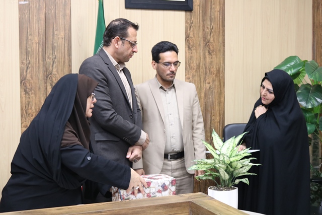 همدلی و همکاری، لازمه پیشبرد اهداف کتابخانههای عمومی شهرستان سمنان است