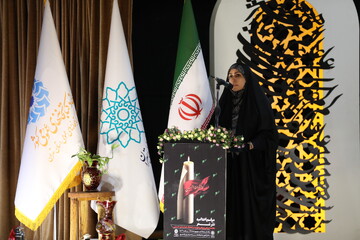 نخستین سوگواره ملی عاشورایی «نذر شعر» در کتابخانه مرکزی پارک شهر برگزار شد