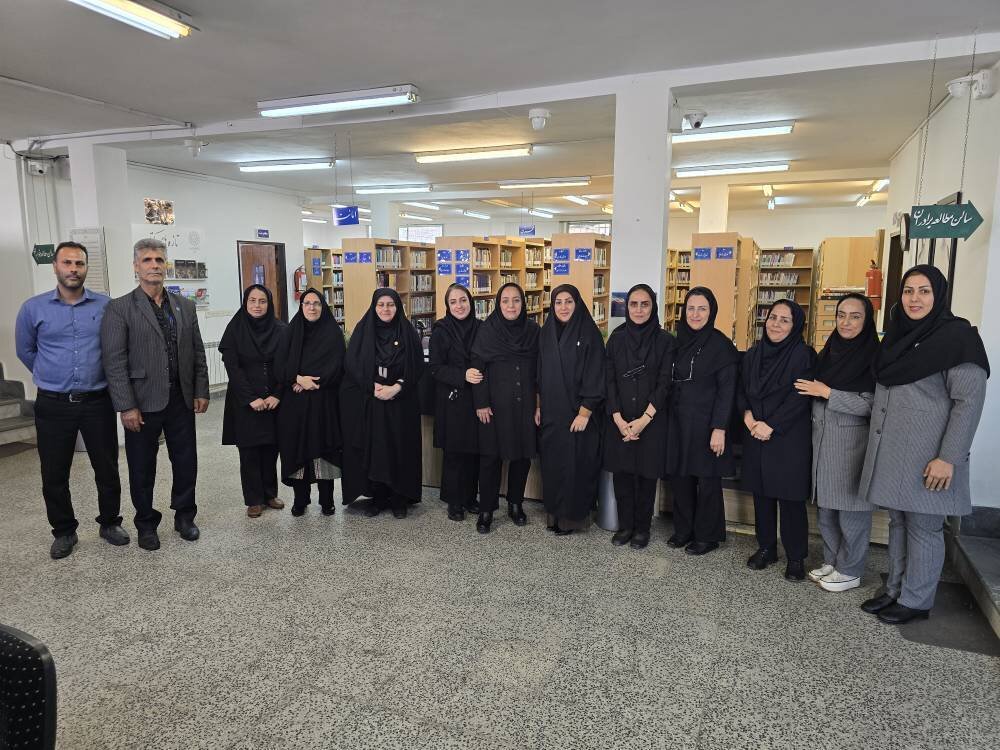 سرپرست کتابخانه‌های عمومی مازندران، پای صحبت کتابداران نشست