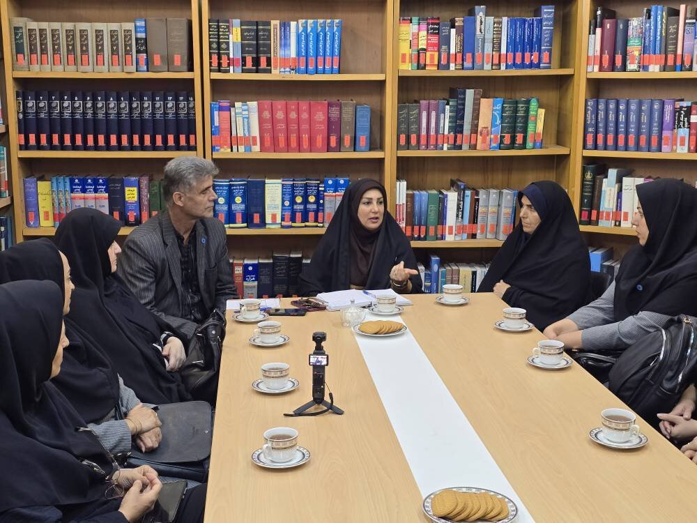 سرپرست کتابخانه‌های عمومی مازندران، پای صحبت کتابداران نشست