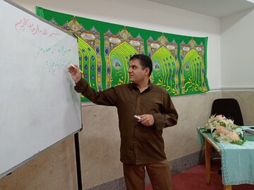کتابخانه مهدی آذریزدی؛ پاتوقی پویا برای یادگیری و خلاقیت کودکان و نوجوانان یزد