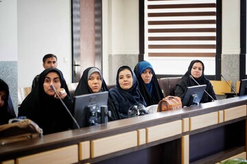 برگزاری دوره آموزشی مکاتبات اداری برای کارکنان کتابخانه‌های عمومی زنجان