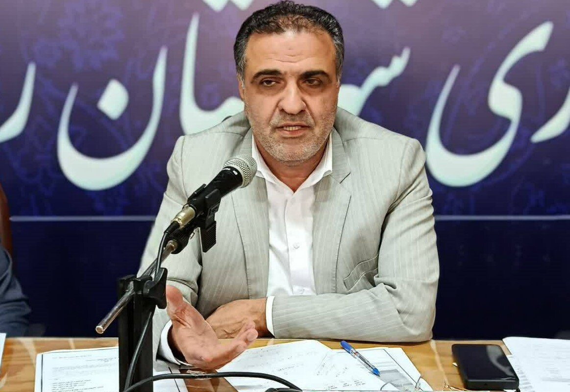 شهرداران در پرداخت سهم قانونی کتابخانهها کوتاهی نکنند