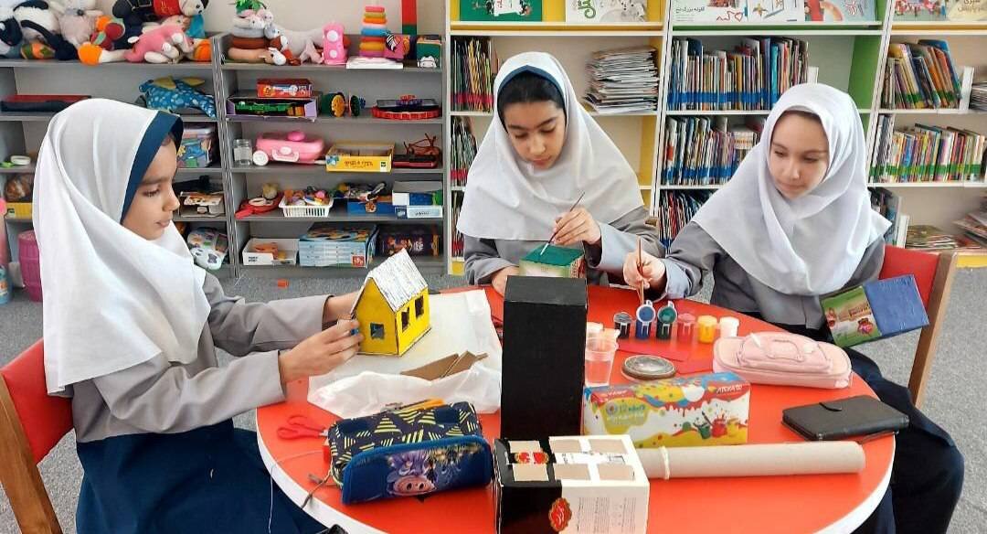 تنوعبخشی به خدمات فرهنگی و مهارتی در کتابخانه عمومی «شهید رئیسی» پلدختر