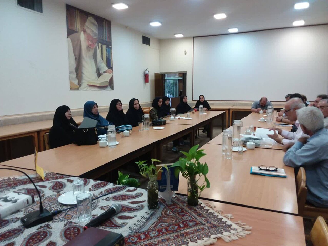 دوازدهمین نشست دورهمی «قرار کتابخوانی» در کتابخانه پانزده خرداد