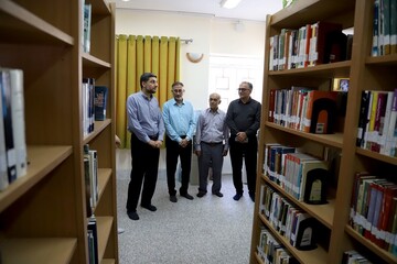 کتابخانه عمومی شهید عباس آذریار بهارستان