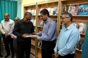 کتابخانه عمومی شهید عباس آذریار بهارستان