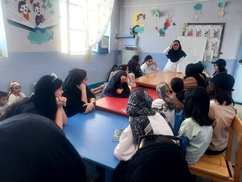 «آگاهی، پلی برای عبور آرام از دوران بلوغ»؛ کارگاه تخصصی نوجوانان در کتابخانه باقرالعلوم(ع) شوقان