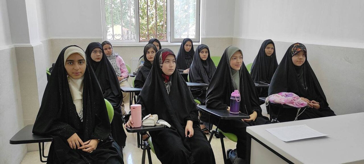 کتابخانه امام حسین (ع) زنجان؛ کانون یادگیری و مهارت‌آموزی برای کودکان و نوجوانان