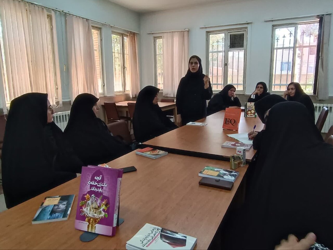 کارگاه تخصصی ویژه بانوان در کتابخانه شهید سلیمی ملارد