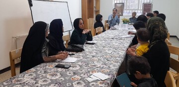 کتابخانه‌های عمومی تفت برای جذب بیشتر مردم به مطالعه برنامه‌ریزی می‌کنند