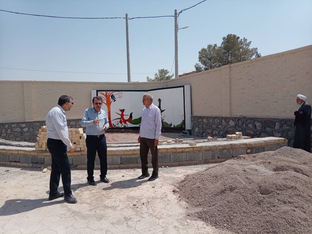 توسعه کتابخانه کودک و نوجوان شهر احمدآباد شهرستان اردکان شتاب میگیرد