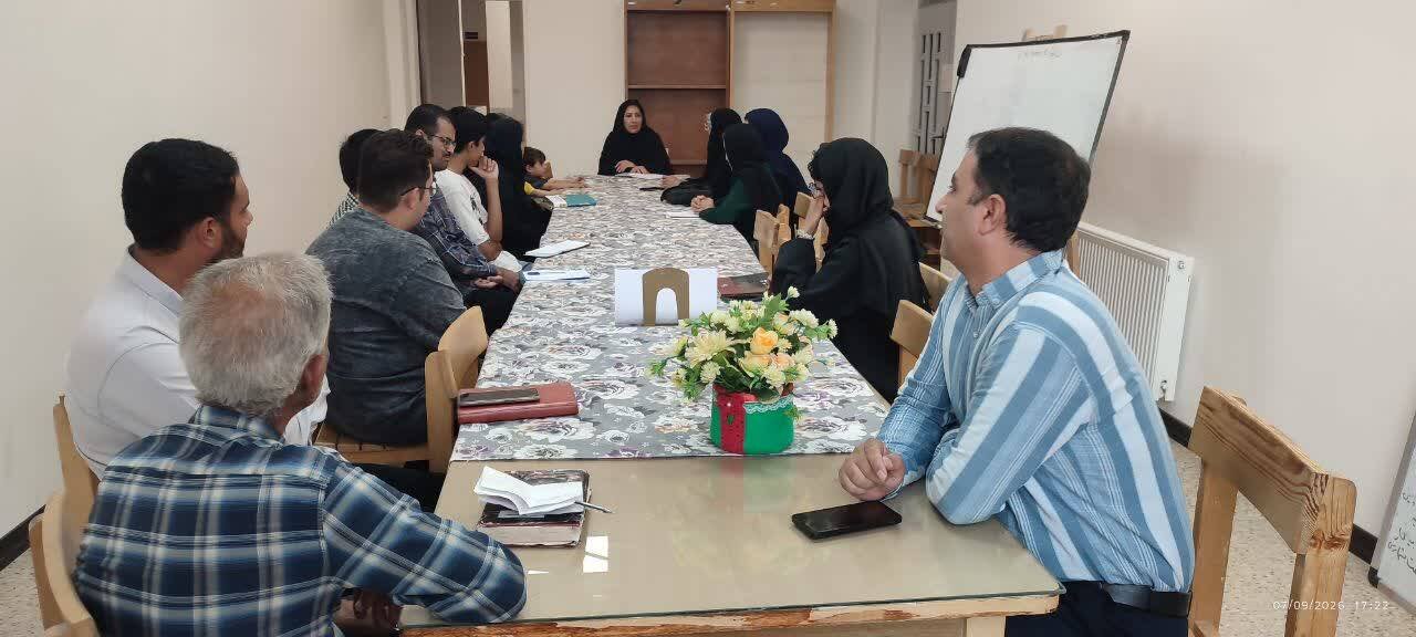 کتابخانه‌های عمومی شهرستان تفت برای جذب بیشتر مردم به مطالعه برنامه‌ریزی می‌کنند