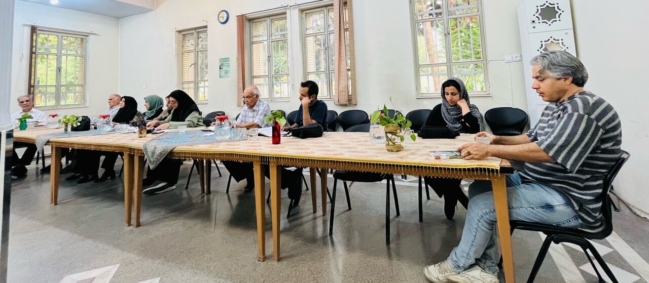 موضوع گره‌گشایی در آینه‌ حافظ؛ واکاوی بن‌بست‌های وجودی بررسی شد