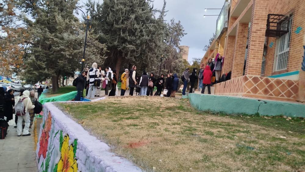 روایتی از ۶۰ سال چراغ‌افروزی در کتابخانه‌ امام جعفر صادق (ع)