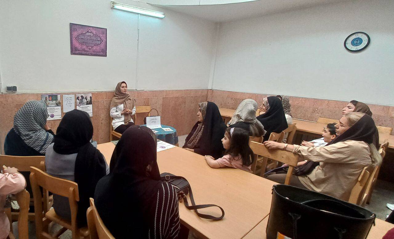 نشست باشگاه کتابخوانی «پزشکان» در کتابخانه عمومی بقیه‌الله (عج) هیو برگزار شد