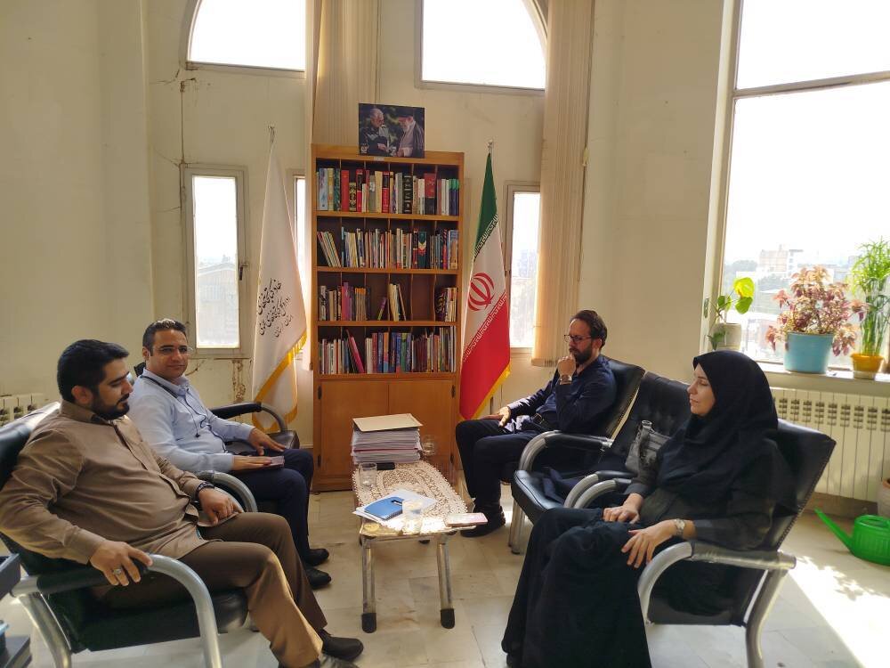 بازدید نظارتی معاون ادارهکل کتابخانههای عمومی لرستان از کتابخانههای شهرستان بروجرد