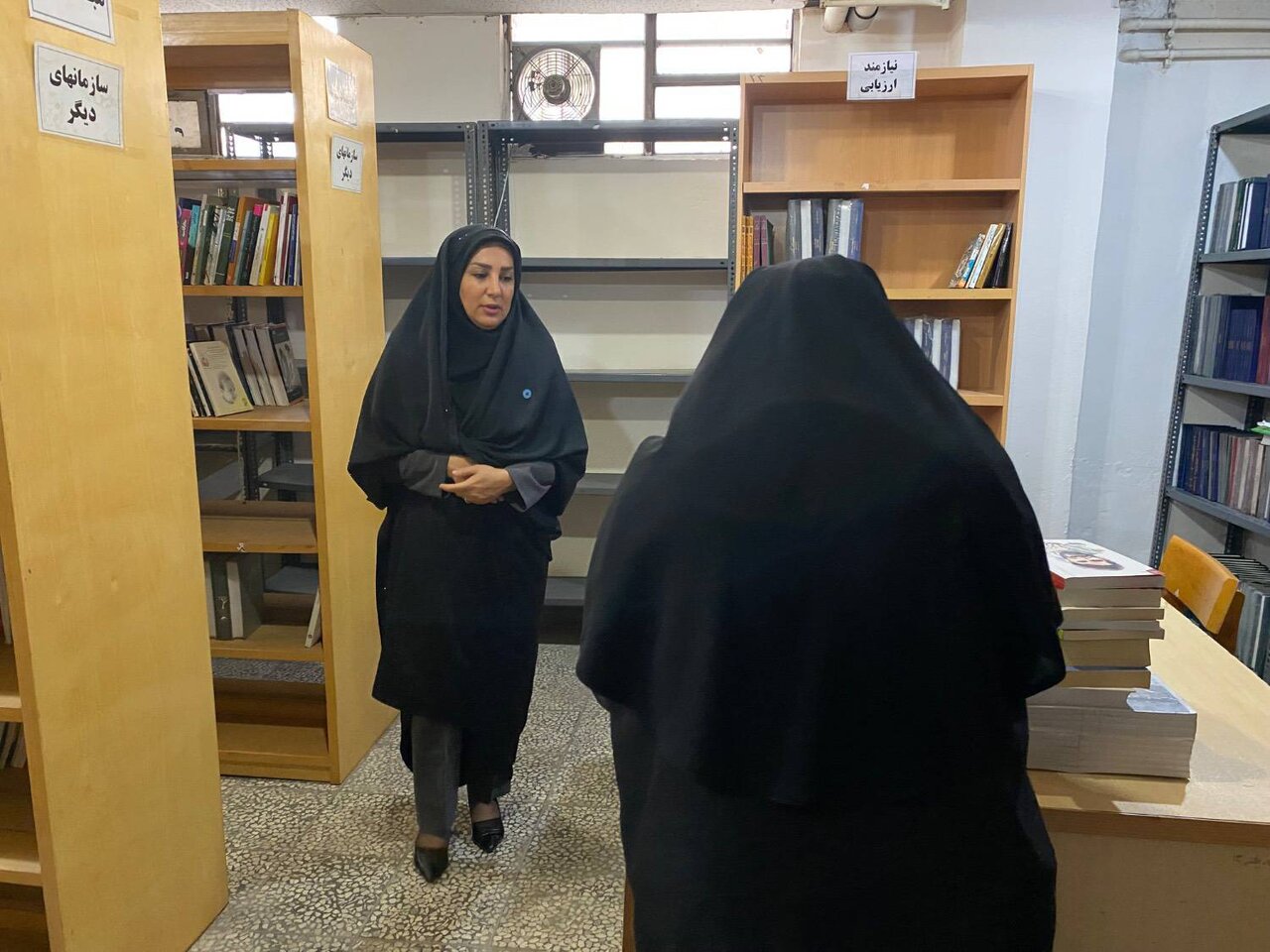 بازدید سرپرست اداره‌کل کتابخانه‌های عمومی مازندران از انبار مبادله استان