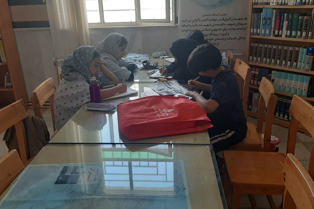 کتابخانههای عمومی استان مرکزی؛ میدان تجربه، گفتوگو و مهارتآموزی