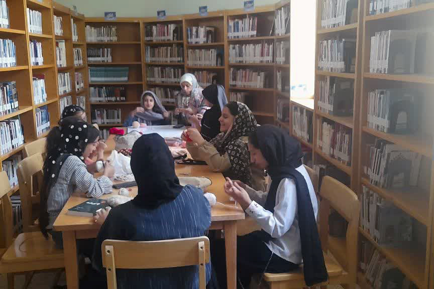 کتابخانههای عمومی استان مرکزی؛ میدان تجربه، گفتوگو و مهارتآموزی