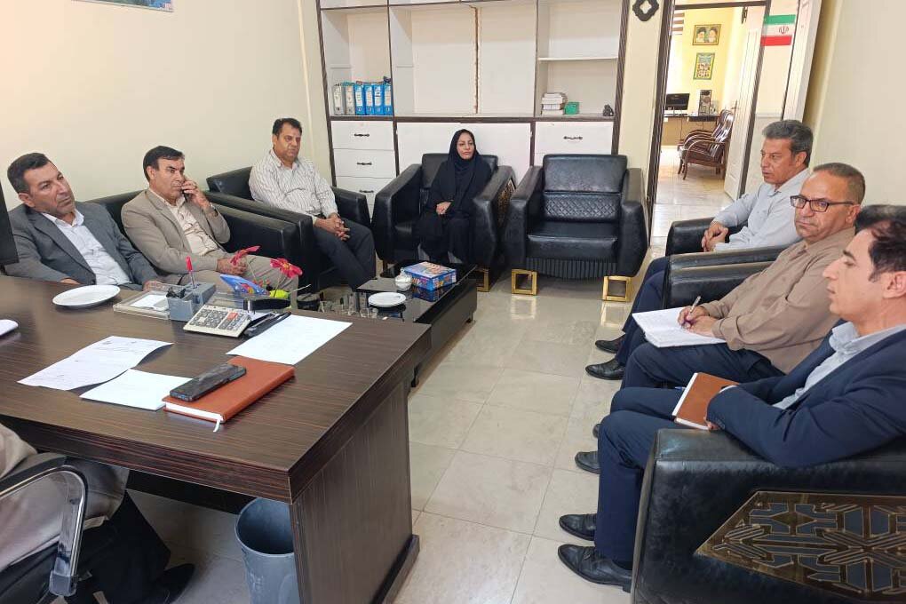 توسعه برنامه‌های کتابخوانی و پیگیری ساخت کتابخانه در بخش مرکزی چرداول