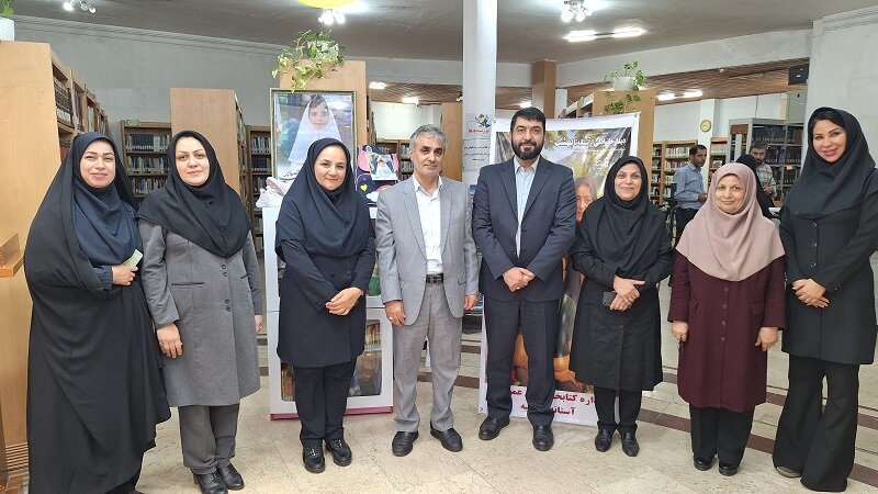 مراسم رونمایی از قفسه کتاب‌های شهیده «سیده محیا صدیقی صابر»